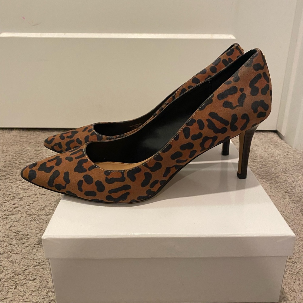 BCBG Brown Leopard Print Heels